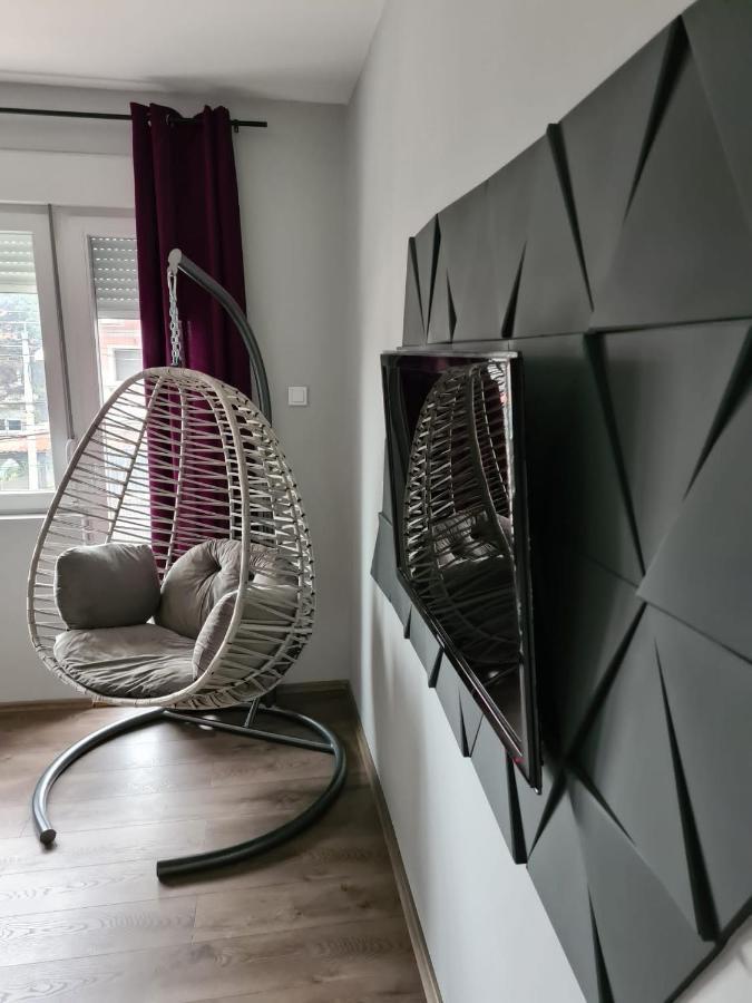 Grey & Sunny Apartments Zajecar Ngoại thất bức ảnh